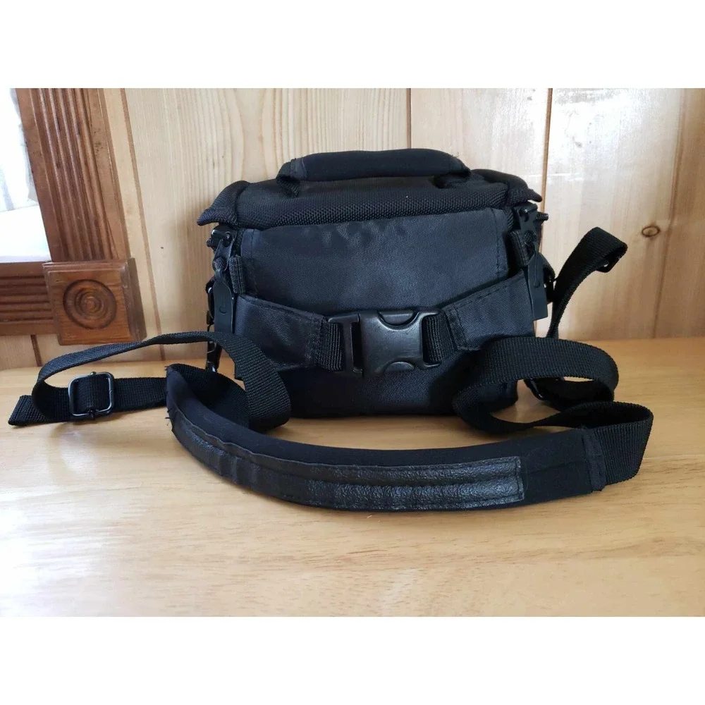 Promaster Digital Elite Mini Camera Bag Model 8745 Compact‎ Padded Protection